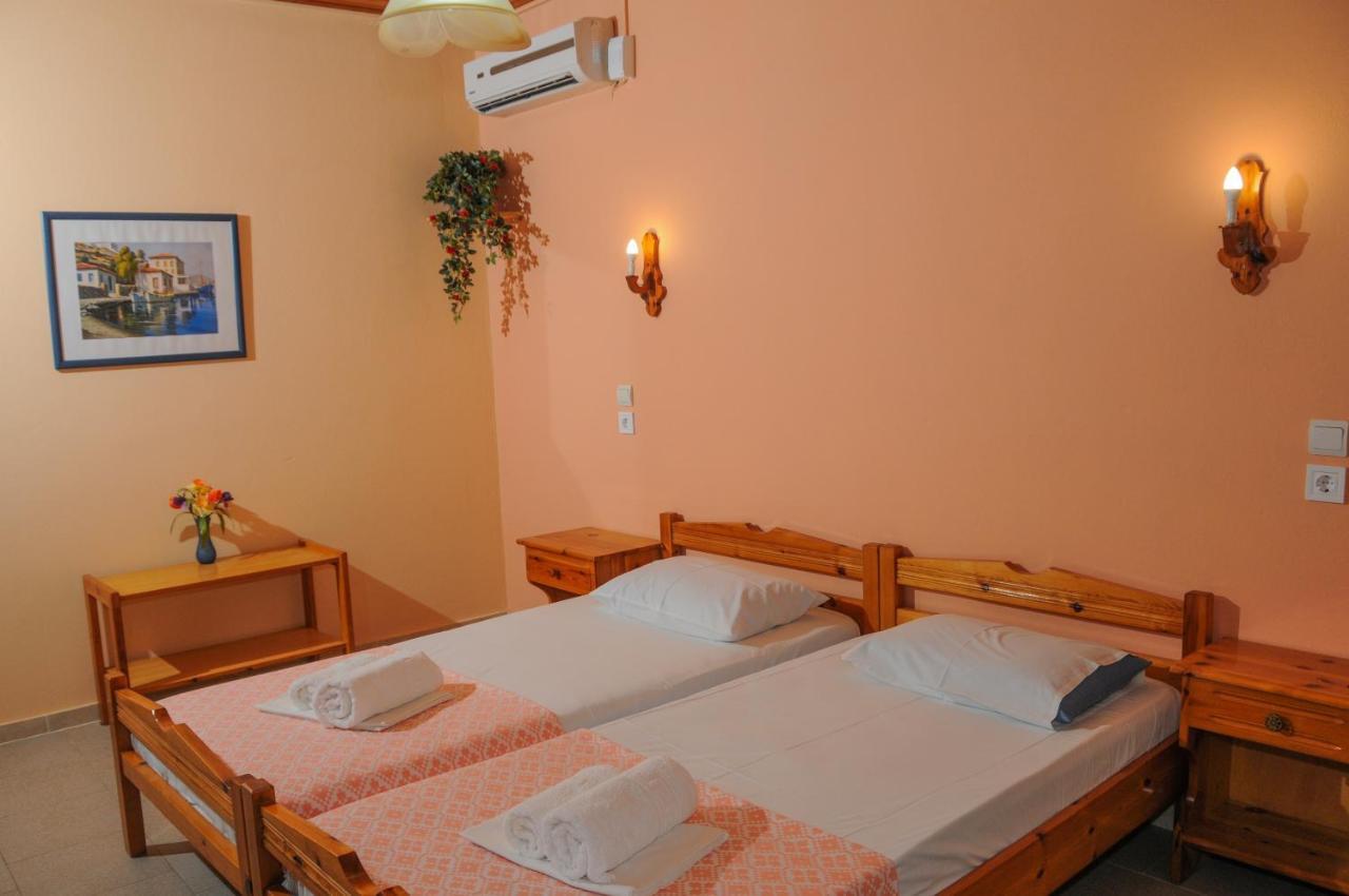 Nefeli Rooms Pefki  Chambre photo